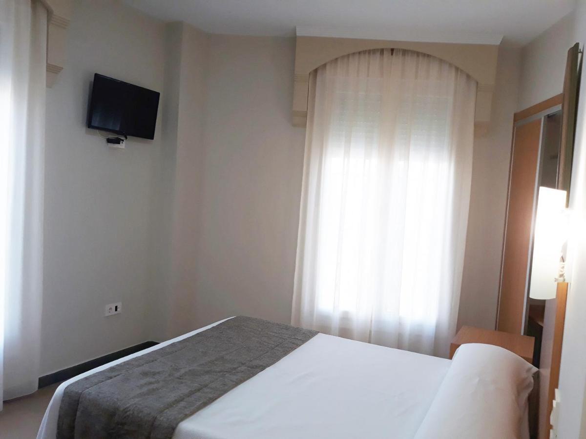 Hostal Montemayor Moguer Zewnętrze zdjęcie
